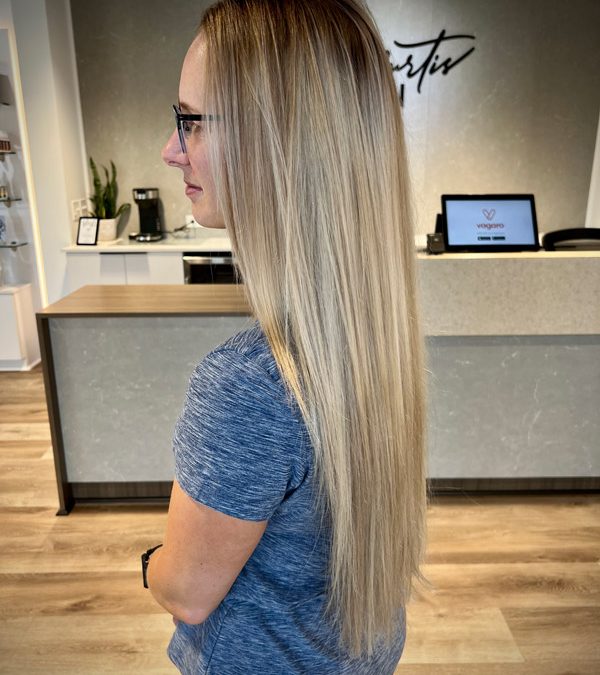 Hair Extensions (Extensions + Highlights)